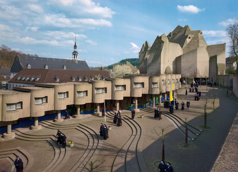 Pilgrimage Church, Neviges — Exterior (Gottfried Böhm, 1968)